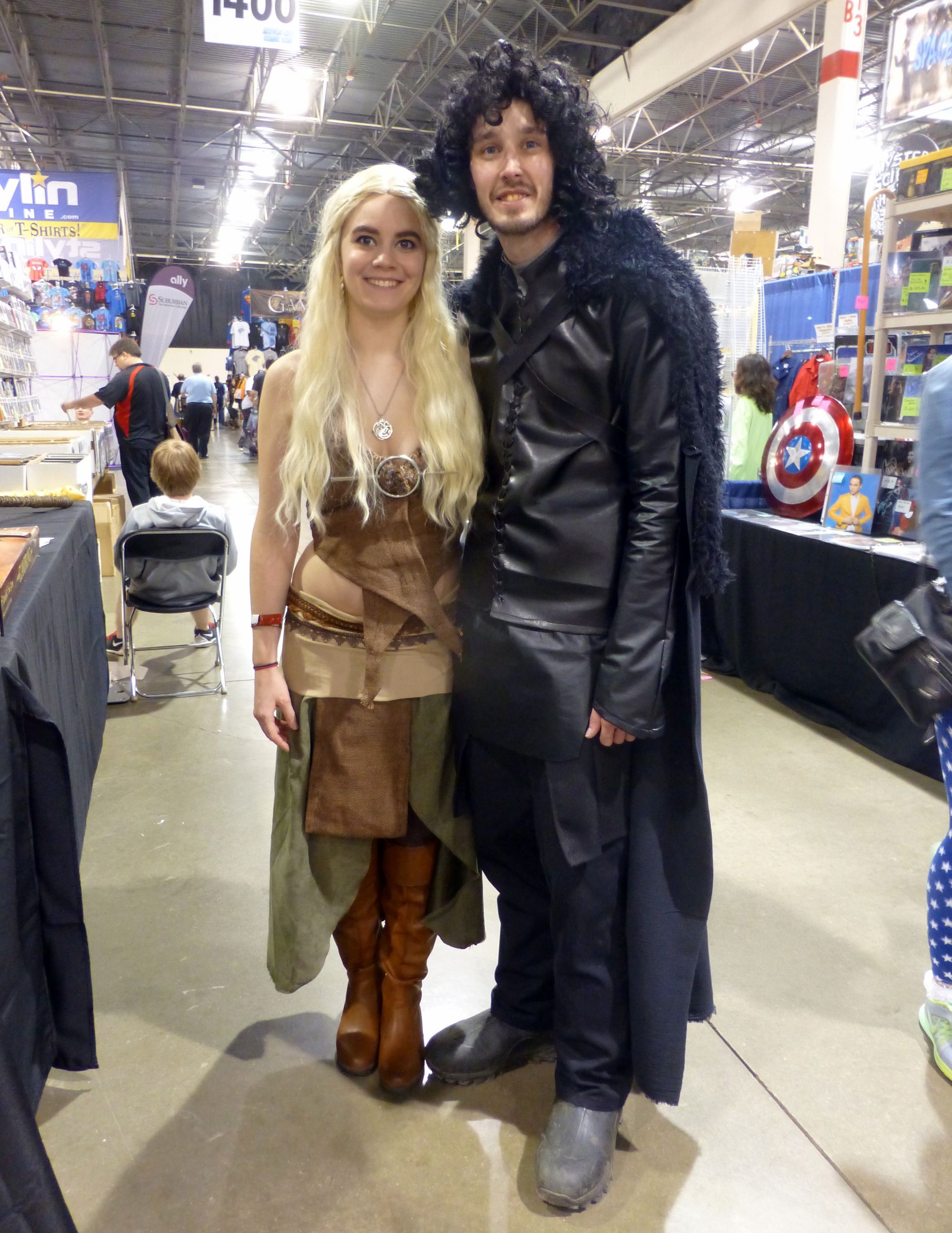 Daenerys Targaryen with Jon Snow<br>
Cosplay at Motor City Comic Con 2015.